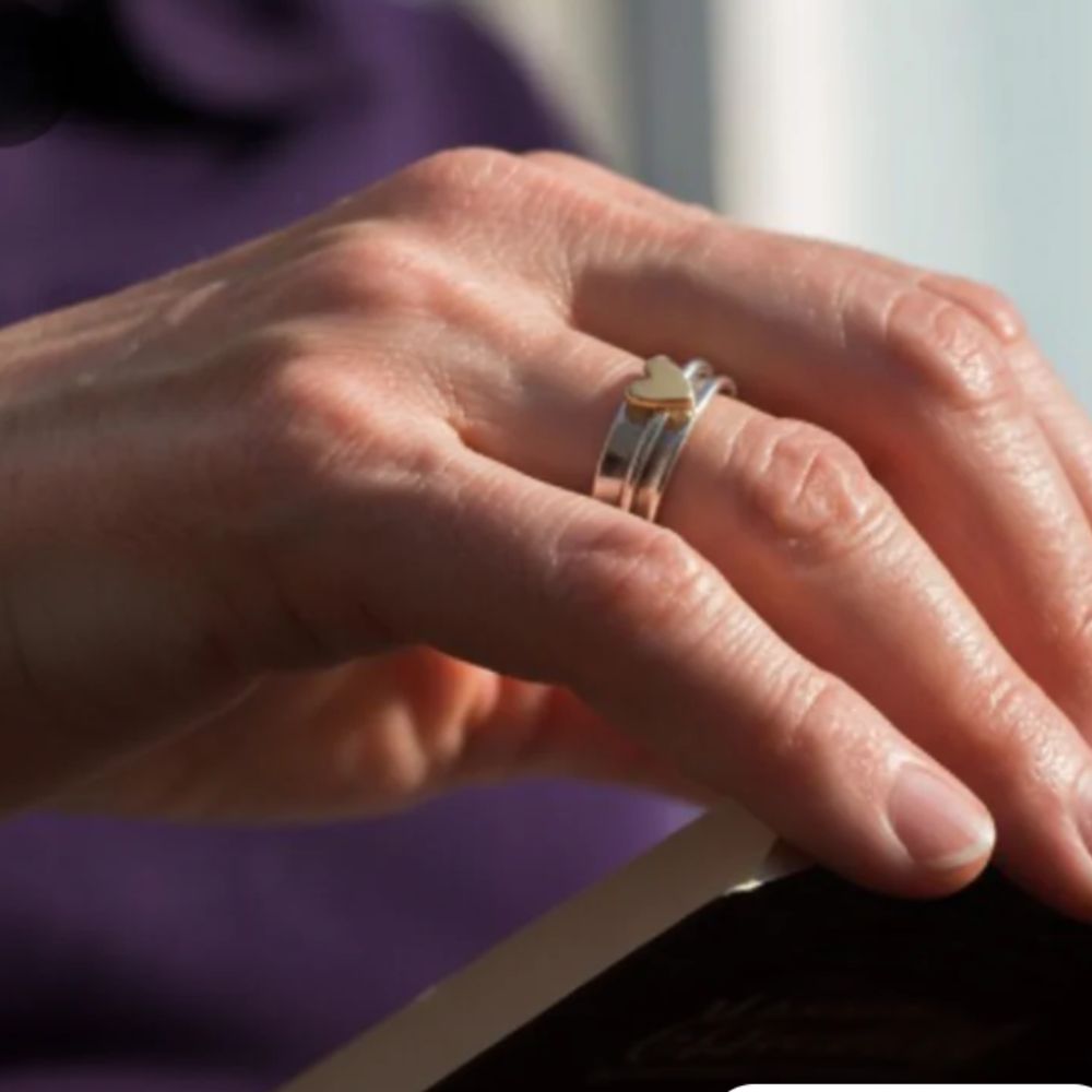 Vintage Golden Heart Silver Ring