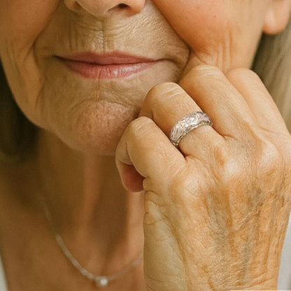 Vintage Rose Flower Gold Ring