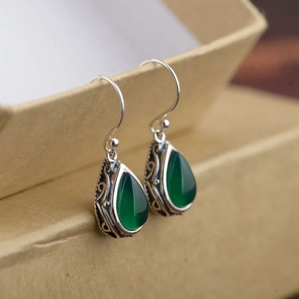 Vintage Waterdrop Stone Earrings